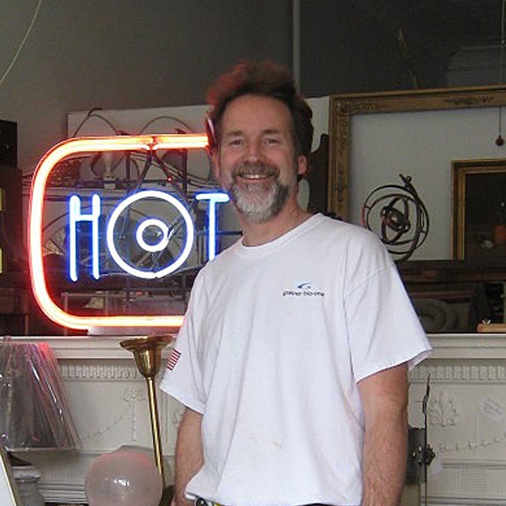 Famed antique window restorer, Paul Lewis. Paul will be a DYI Demonstrator at the re|source home show in Maplewood NJ on September 30, 2018. Produced by Carla Labianca and Lisa Danbrot.